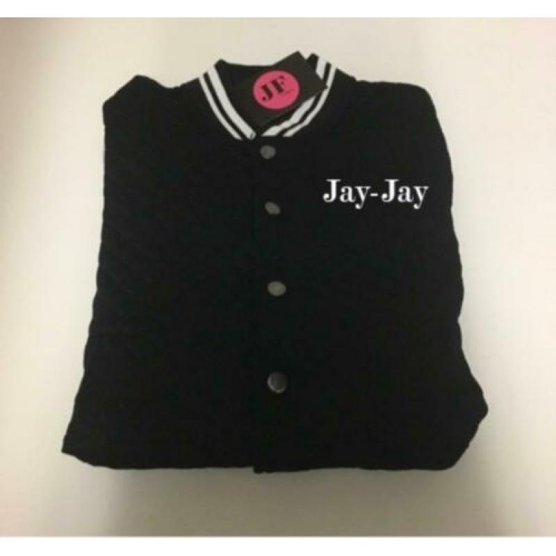 Leuk baseball vest met je eigen naam in maat 146