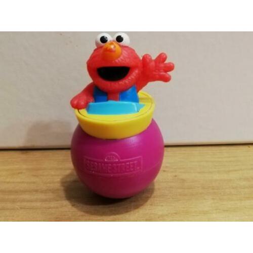 Elmo in bootje-duikelaar-sesamstraat-()