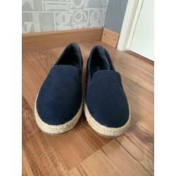 Blauwe espadrilles
