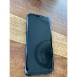Samsung S8 met barstjes in scherm
