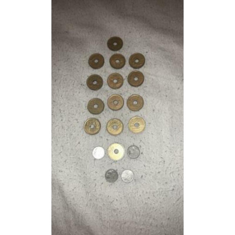 Lotje Spaanse 19 munten 25 pesetas