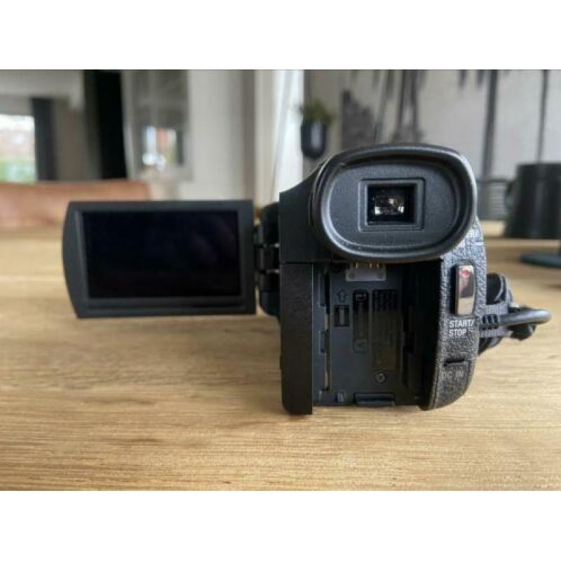 Sony FDR AX33 videocamera