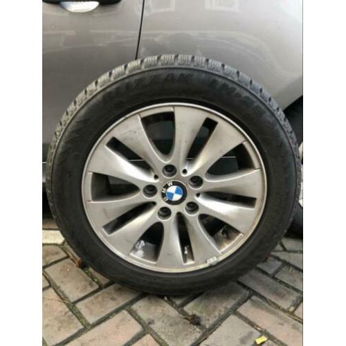 Nette Bwm 1 serie velgen inclusief winterbanden