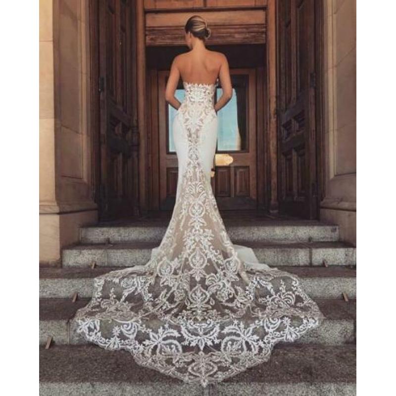 Nieuwe trouwjurk enzoani maat 40/42 strapless bohemian