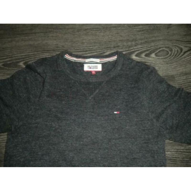Trui van Tommy Hilfiger maat XS ZGAN