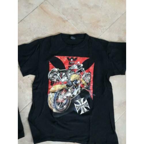 Twee t shirts maat M