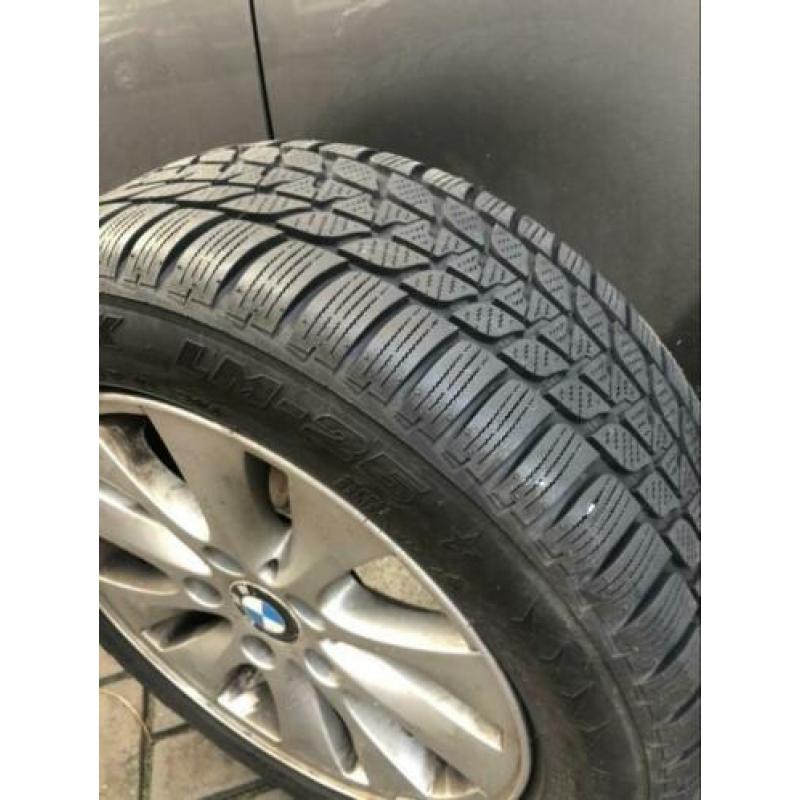 Nette Bwm 1 serie velgen inclusief winterbanden
