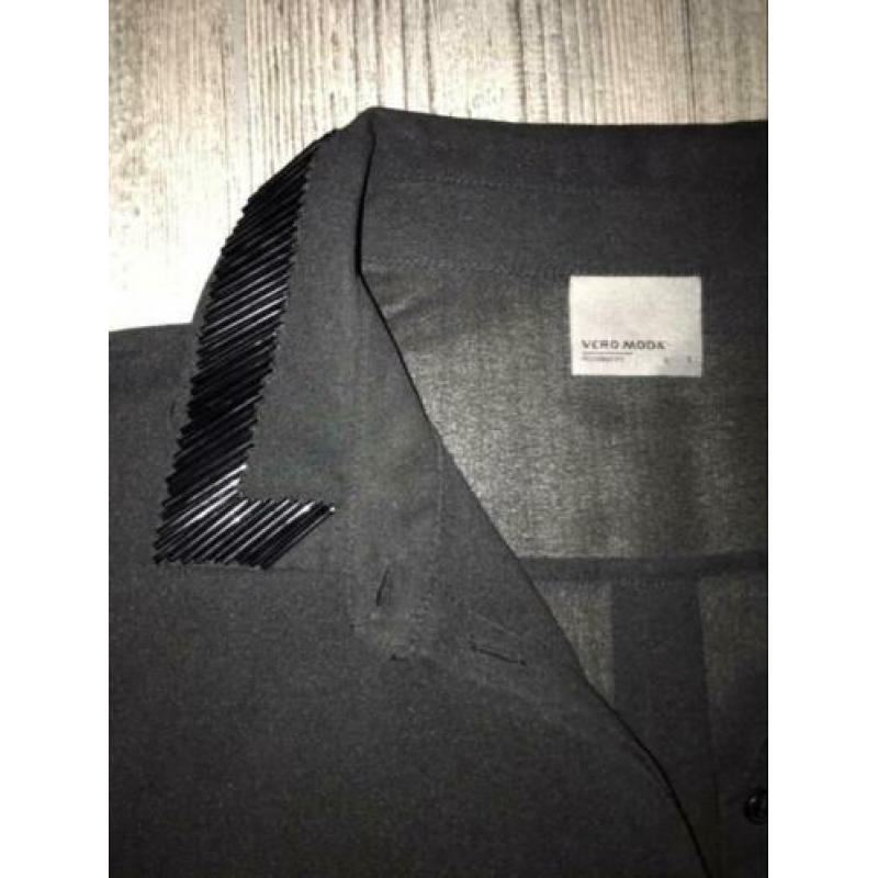 Zgan..prachtige blouse van VERO MODA..mt:s