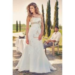 trouwjurk Rembo Styling blanchefleur