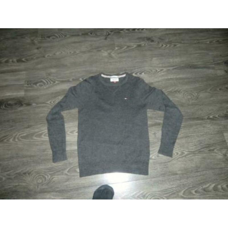 Trui van Tommy Hilfiger maat XS ZGAN