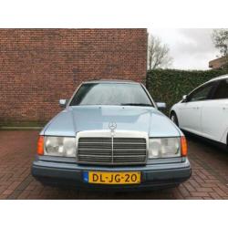 Mercedes 200-Serie 3.0 300 D 1992 Blauw