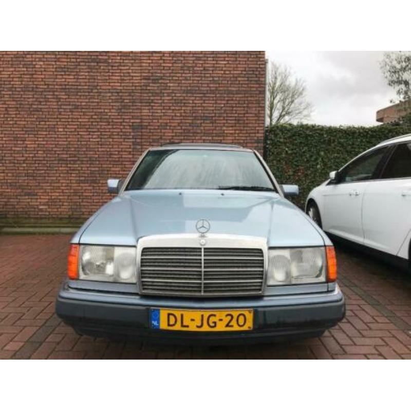 Mercedes 200-Serie 3.0 300 D 1992 Blauw