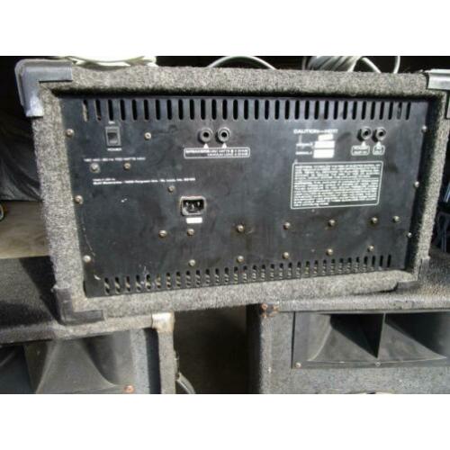 Crate PCM-6 Mixer Versterker+Boxen 12"'Woofer Zolder vondst