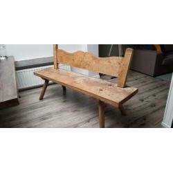 Gave houten bank voor bij eettafel