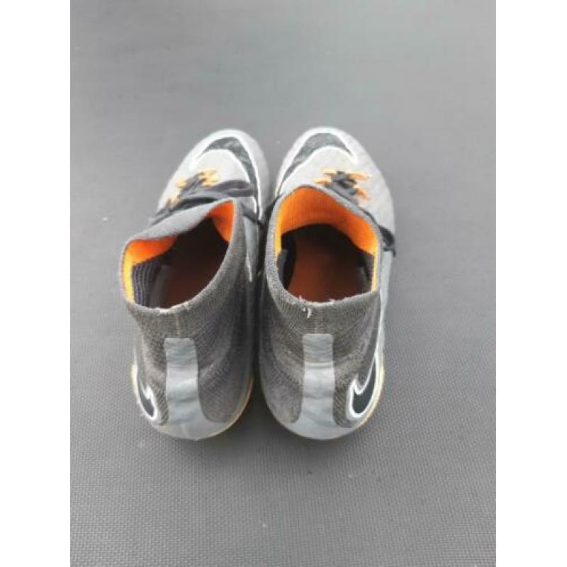 Voetbalschoenen Nike, maat 41