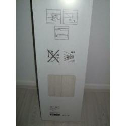 1 nieuw pak laminaat Tundra v Ikea