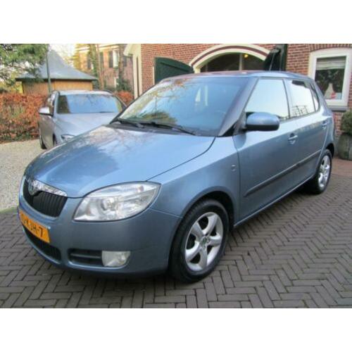 Skoda Fabia 1.6-16V Sport