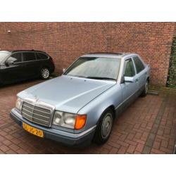 Mercedes 200-Serie 3.0 300 D 1992 Blauw