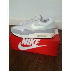 Nike air max 1 maat 46 nieuw grey sail wolf grey