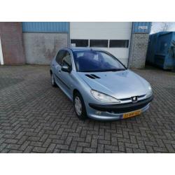 Peugeot 206 1.4 bJ 2002 AIRCO Nw APK