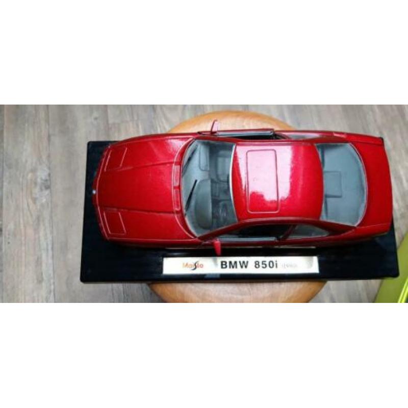 maisto BMW 850i 1990 1:18