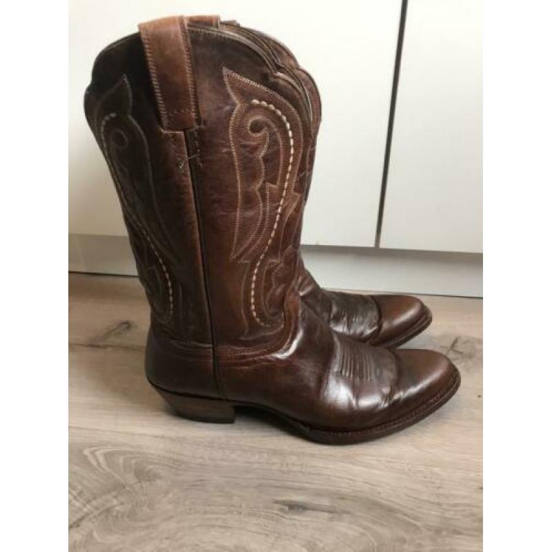Gave ariat cowboy laarzen maat 40, Sendra stijl