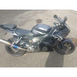 R6 uit 2004