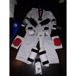 Complete taekwondo set