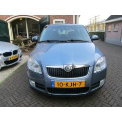 Skoda Fabia 1.6-16V Sport