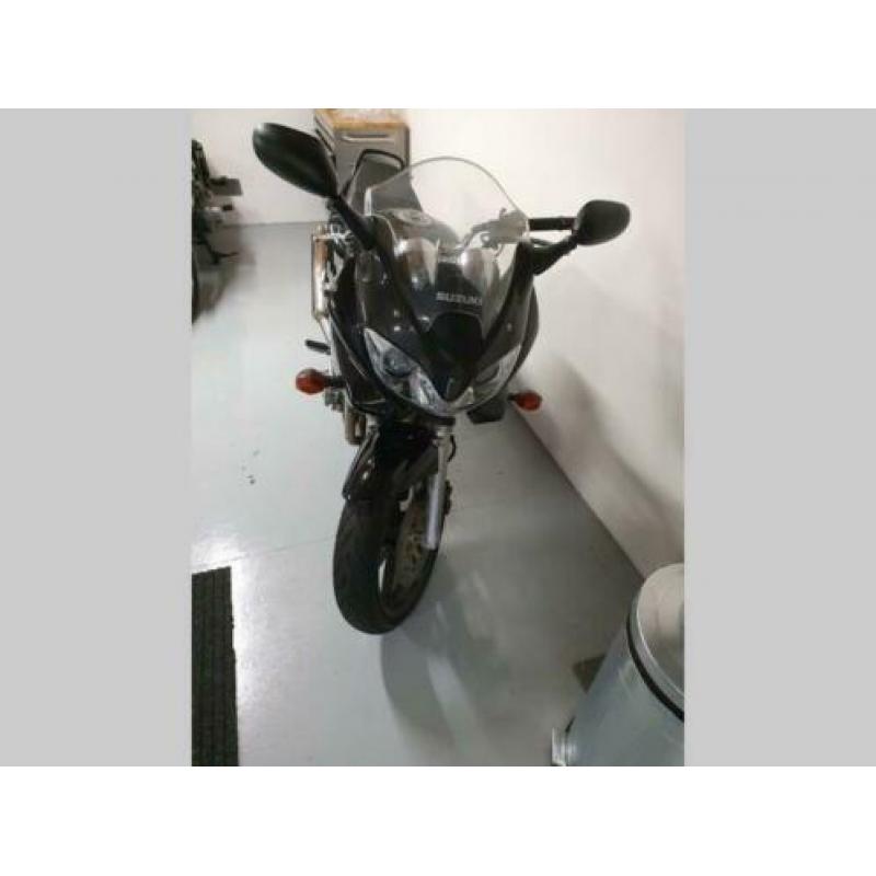 SUZUKI GSF 600S Bandit (bj 2000)