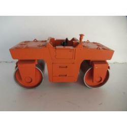NZG Wals Opknapper DV8 nr: 224 1:25 Tandemroller