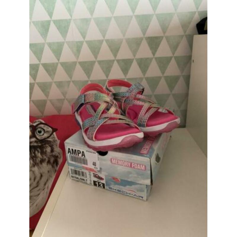 Skechers nieuw sandaal 30 meisje memory foam skech-air