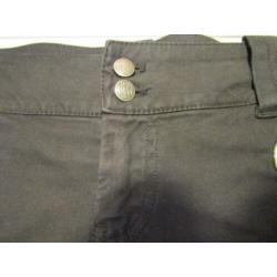 F262 DIESEL mt 26 (34-36) rok zwart