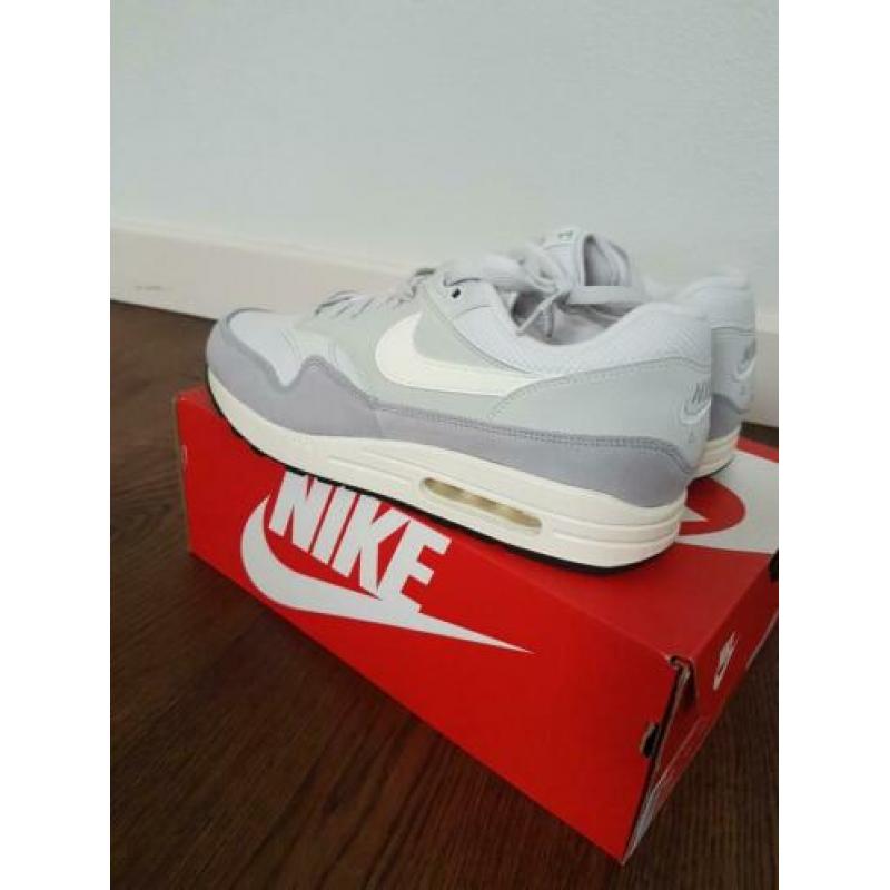 Nike air max 1 maat 46 nieuw grey sail wolf grey