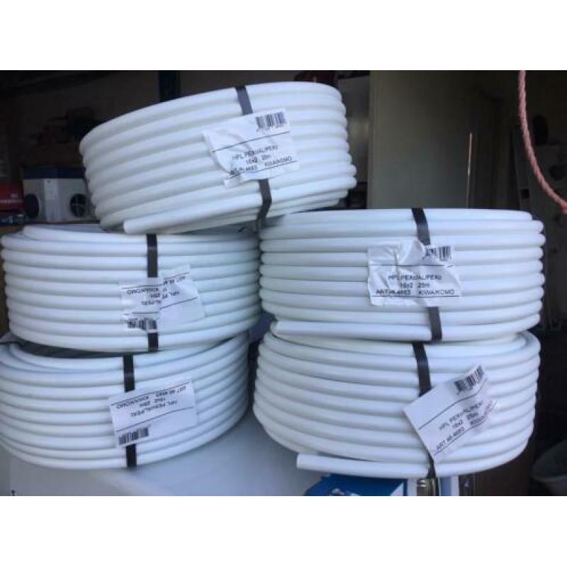 Alu kunststof buis 16 x 2. Cv en water. Rol 25 m €20,- p,st