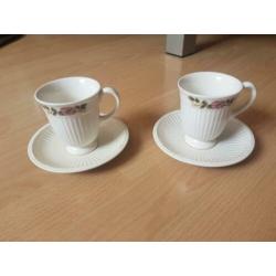 Mooi servies keramiek Wedgwood 2 kopjes en 2 schotels