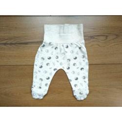 Baby broekjes maat 50