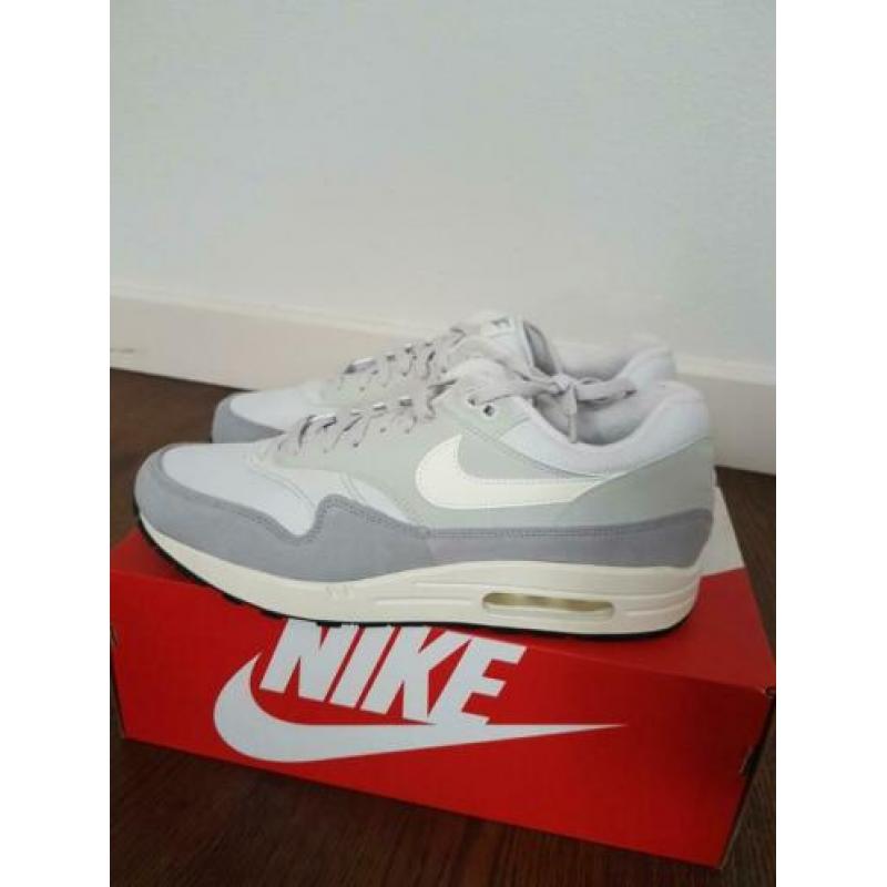 Nike air max 1 maat 46 nieuw grey sail wolf grey