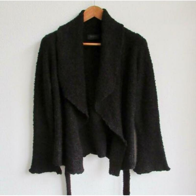 Zwart bouclé vest / vestjasje van Suchita - mt M