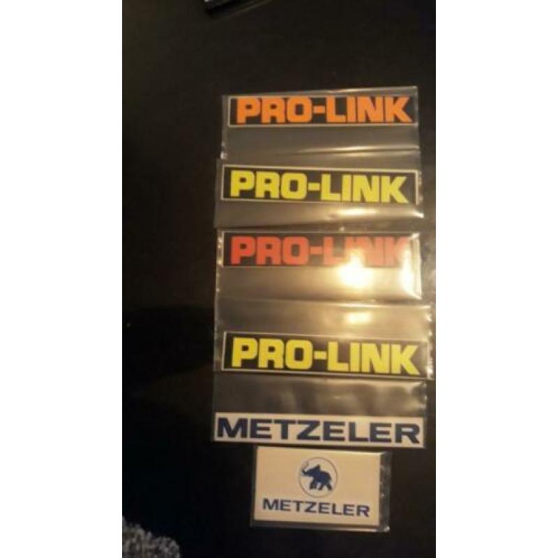 pro-link en metzeler stickers (is van honda )