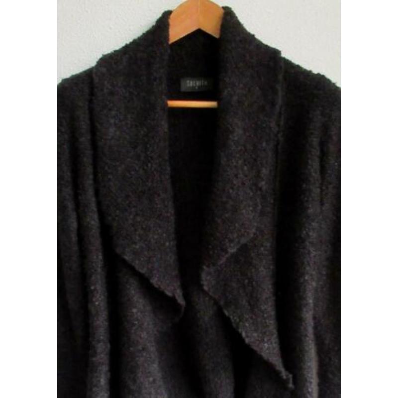 Zwart bouclé vest / vestjasje van Suchita - mt M
