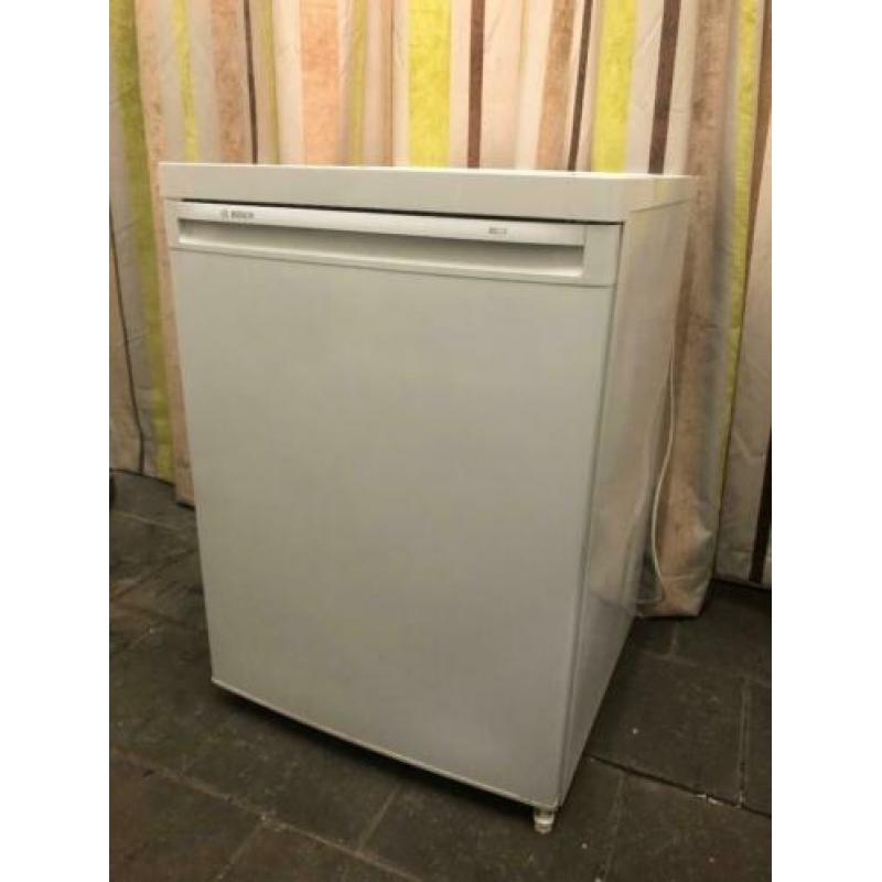 4 laden Vrieskast: Bosch, Schoon, Werkt Goed! A+ Label!