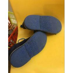 clic! veter suede maat 28