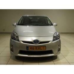 Toyota Prius 1.8 Dynamic | Navigatie | Parkeercamera | Clima