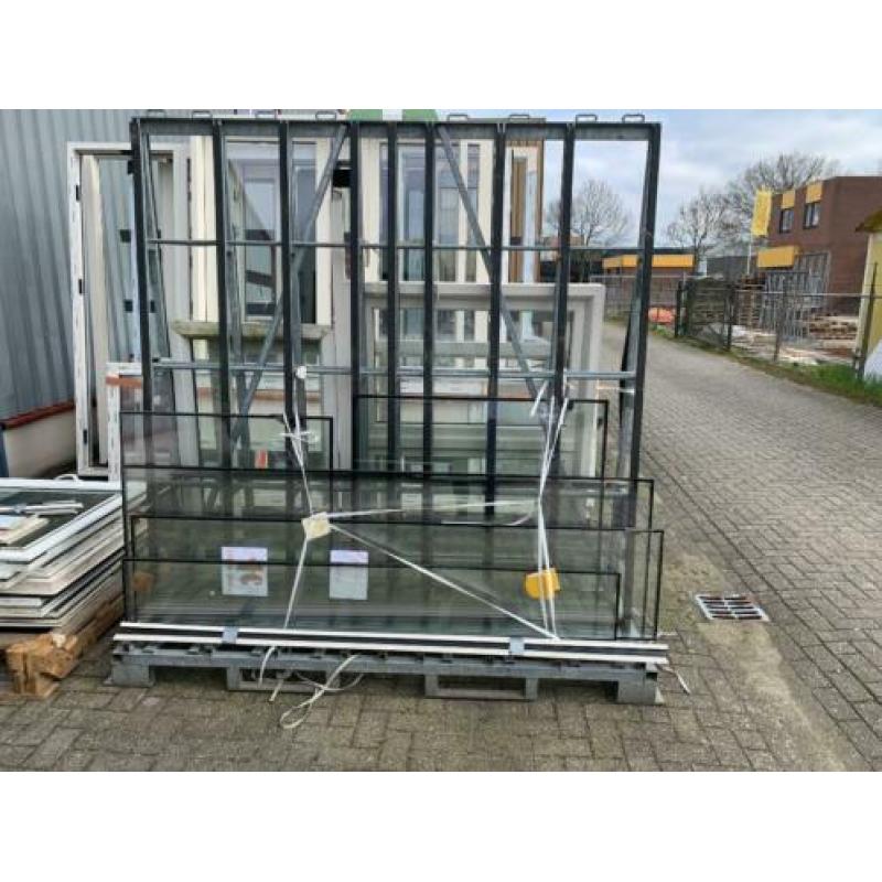 Kozijnen nieuw te koop ivm fout inmeten