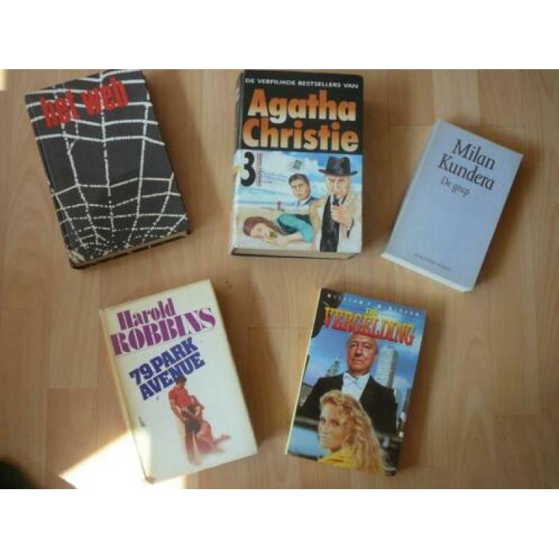 Div. Romans, o.a. Agatha christie