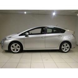 Toyota Prius 1.8 Dynamic | Navigatie | Parkeercamera | Clima