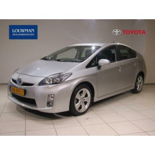 Toyota Prius 1.8 Dynamic | Navigatie | Parkeercamera | Clima