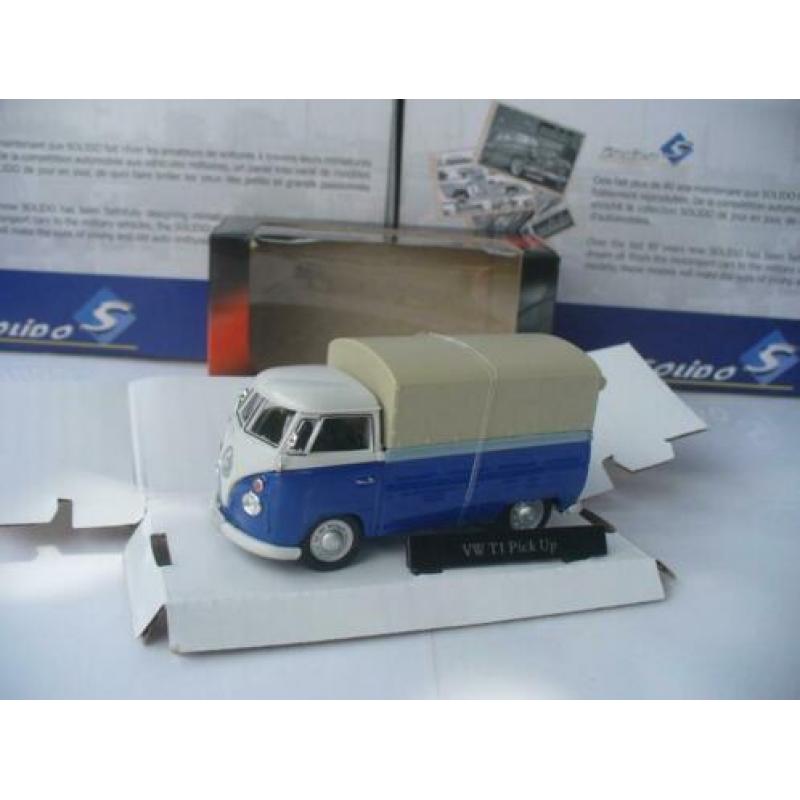 VW Volkswagen T1 Bus Pick Up met Huif Blauw Cararama 1/43