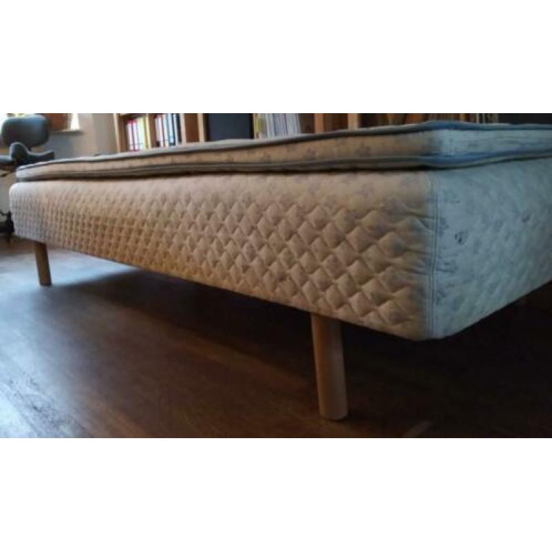 Boxspring Sultan Superb Medium 90 x 200 cm